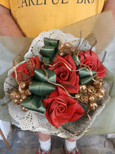 Load image into Gallery viewer, Large Christmas Posies
