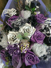 Load image into Gallery viewer, Midnight Moonlight Presentation Bouquet
